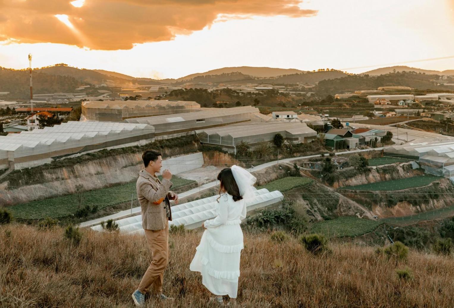 Couple redécouvrant la complicité